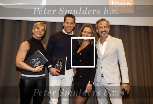 Amsterdam 20 november 2023
Presentatie boek Dag EEN in hotel 27 in Amsterdam.
Eigenaar van dag een zijn Patrick Janssen en zijn vrouw Babette Janssen