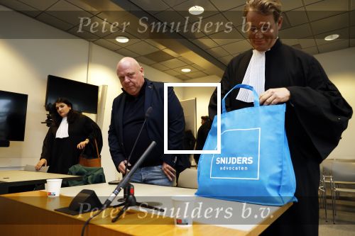 Utrecht 9 november 2023
Rechtszaak Peter Gillis tegen Nicole Kremers bij de rechtbank in Utrecht . Wendy v Hout en Marc Gillis waren ook aanwezig . Danny Snijders is de advocaat van Peter Gillis.