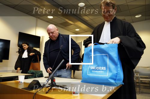Utrecht 9 november 2023
Rechtszaak Peter Gillis tegen Nicole Kremers bij de rechtbank in Utrecht . Wendy v Hout en Marc Gillis waren ook aanwezig . Danny Snijders is de advocaat van Peter Gillis.