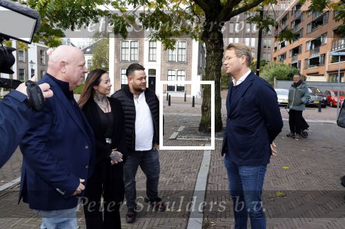 Utrecht 9 november 2023
Rechtszaak Peter Gillis tegen Nicole Kremers bij de rechtbank in Utrecht . Wendy v Hout en Marc Gillis waren ook aanwezig . Danny Snijders is de advocaat van Peter Gillis.