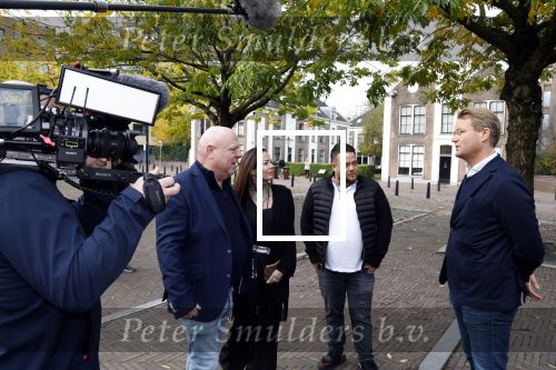 Utrecht 9 november 2023
Rechtszaak Peter Gillis tegen Nicole Kremers bij de rechtbank in Utrecht . Wendy v Hout en Marc Gillis waren ook aanwezig . Danny Snijders is de advocaat van Peter Gillis.