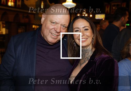 Asten 2 november 2023
Boekpresentatie Peter Gillis op park Prinsesmeer.
Aanwezig vriendin Wendy v Hout en zijn kinderen Mark Inge en Ruud . Mark Baanders reikte het eerste boek uit.
