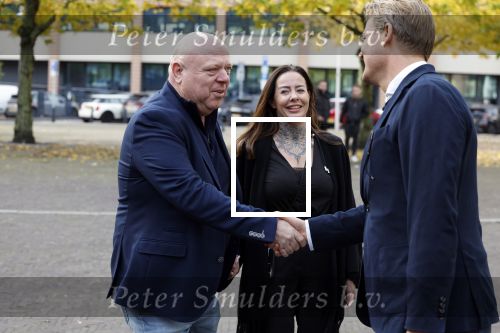 Utrecht 9 november 2023
Rechtszaak Peter Gillis tegen Nicole Kremers bij de rechtbank in Utrecht . Wendy v Hout en Marc Gillis waren ook aanwezig . Danny Snijders is de advocaat van Peter Gillis.