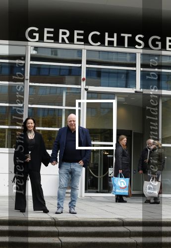 Utrecht 9 november 2023
Rechtszaak Peter Gillis tegen Nicole Kremers bij de rechtbank in Utrecht . Wendy v Hout en Marc Gillis waren ook aanwezig . Danny Snijders is de advocaat van Peter Gillis.