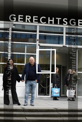Utrecht 9 november 2023
Rechtszaak Peter Gillis tegen Nicole Kremers bij de rechtbank in Utrecht . Wendy v Hout en Marc Gillis waren ook aanwezig . Danny Snijders is de advocaat van Peter Gillis.