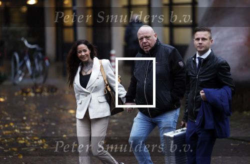 Utrecht 13 november 2023
Rechtszaak Wendy v Hout tegen haar expartner Joey S. Wendy kwam samen met partenre Peter Gillis naar de rechtbank in Utrecht .
