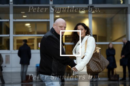 Utrecht 13 november 2023
Rechtszaak Wendy v Hout tegen haar expartner Joey S. Wendy kwam samen met partenre Peter Gillis naar de rechtbank in Utrecht .