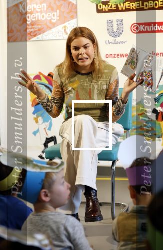 Hilversum 3 november 2023
Presentatie van de nieuwe prenten boeken met Prinses Eloise en Giel de Winter .