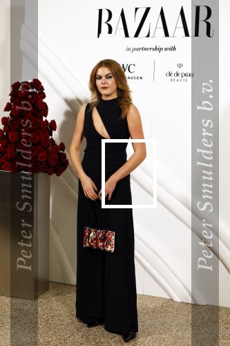 Amsterdam 15 november 2023
Harpers Bazaar woman of the year in het Stedelijk Museum . Prinses Laurentien kwam met haar dochter Prinses Eloise