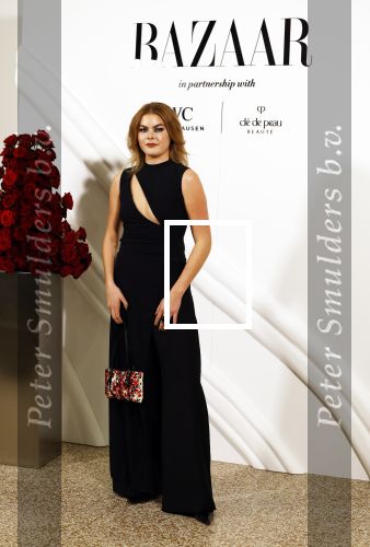 Amsterdam 15 november 2023
Harpers Bazaar woman of the year in het Stedelijk Museum . Prinses Laurentien kwam met haar dochter Prinses Eloise