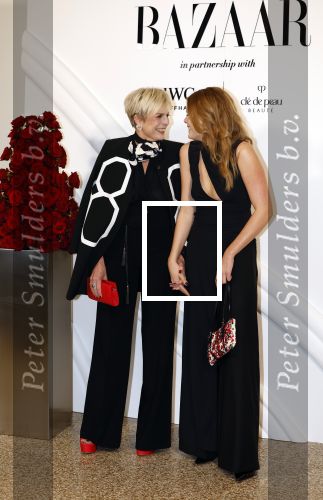 Amsterdam 15 november 2023
Harpers Bazaar woman of the year in het Stedelijk Museum . Prinses Laurentien kwam met haar dochter Prinses Eloise