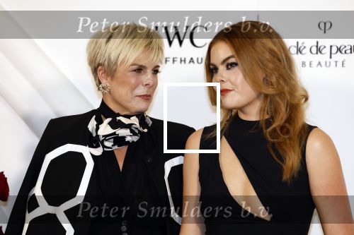 Amsterdam 15 november 2023
Harpers Bazaar woman of the year in het Stedelijk Museum . Prinses Laurentien kwam met haar dochter Prinses Eloise