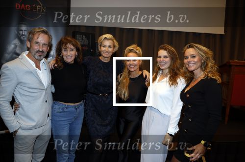 Amsterdam 20 november 2023
Presentatie boek Dag EEN in hotel 27 in Amsterdam.
Eigenaar van dag een zijn Patrick Janssen en zijn vrouw Babette Janssen