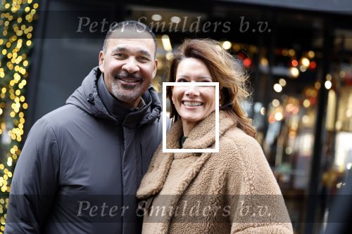 Amsterdam 23 november 2023
Ruud Gulliot en zijn vriendin Karin de Rooij  op straat in Amsterdam zuid