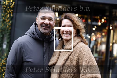 Amsterdam 23 november 2023
Ruud Gulliot en zijn vriendin Karin de Rooij  op straat in Amsterdam zuid