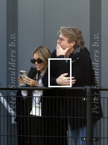 Amsterdam 11 november 2023
Damian v d Vaart in Ajax O18 tegen fc Den Haag op de toekomst. Zijn moeder Sylvie Meis en vriend Wim Beelen zijn aanwezig.