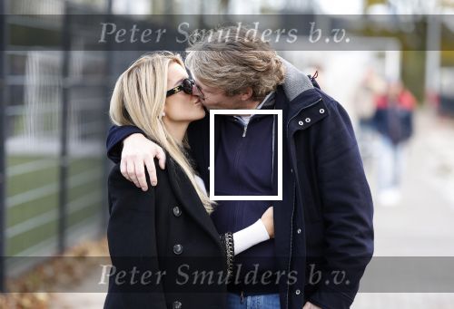 Amsterdam 11 november 2023
Damian v d Vaart in Ajax O18 tegen fc Den Haag op de toekomst. Zijn moeder Sylvie Meis en vriend Wim Beelen zijn aanwezig.