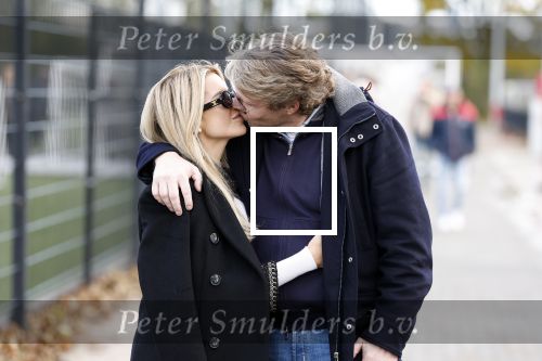Amsterdam 11 november 2023
Damian v d Vaart in Ajax O18 tegen fc Den Haag op de toekomst. Zijn moeder Sylvie Meis en vriend Wim Beelen zijn aanwezig.