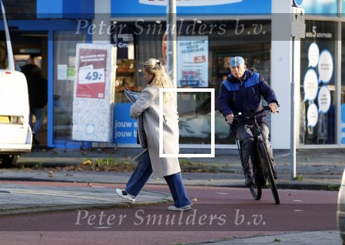Amsterdam 6 november 2023
Tatjana doert samen met haar moeder boodschappen in Amsterdam