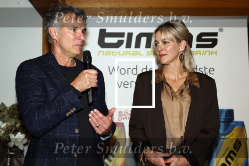 Putten 30 november 2023
Boekpresentatie van Marianne Timmer.
Viggo Waas