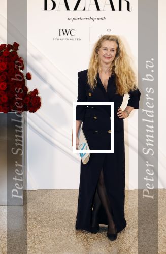 Amsterdam 15 november 2023
Harpers Bazaar woman of the year in het Stedelijk Museum . Willemijn Verloop