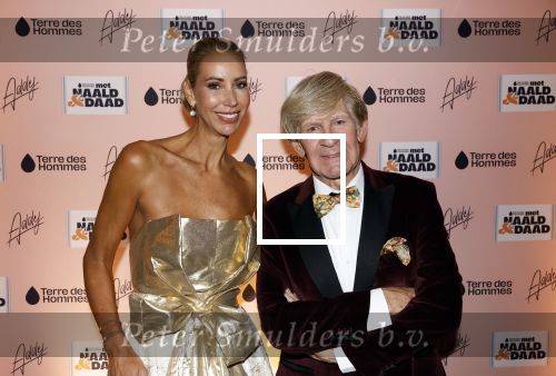 Amsterdam 2 december 2024
Addy v d Krommenacker heeft kleding ontworpen voor terre des Hommes .
oa Carolien ter Linden Jet de Nijs Justine Marcella Dwight v d Vijver Duco Bauwens Marianne Timmer en Laurien Verstraten liepen mee met de show.