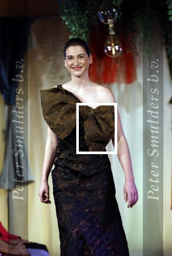 Amsterdam 2 december 2024
Addy v d Krommenacker heeft kleding ontworpen voor terre des Hommes .
oa Carolien ter Linden Jet de Nijs Justine Marcella Dwight v d Vijver Duco Bauwens Marianne Timmer en Laurien Verstraten liepen mee met de show.
