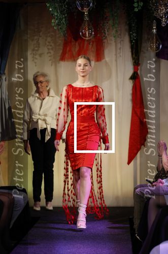 Amsterdam 2 december 2024
Addy v d Krommenacker heeft kleding ontworpen voor terre des Hommes .
oa Carolien ter Linden Jet de Nijs Justine Marcella Dwight v d Vijver Duco Bauwens Marianne Timmer en Laurien Verstraten liepen mee met de show.