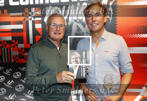 Almere 4 november 2024
Boekpresentatie Alex Pastoor bij stadion Almere city. Foppe de Haan
