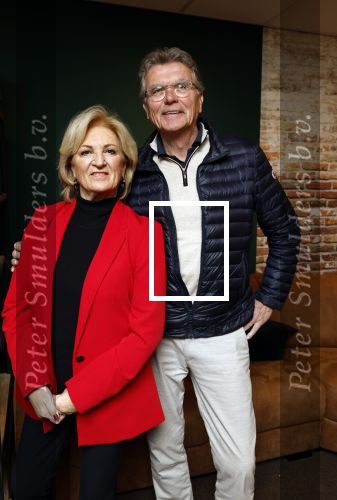 Oss 14 november 2024
Repetieties de Bevers 
Anita Meyer met haar partner Martin