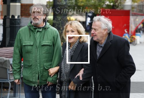 Amsterdam 8 november 2024
Herdenkingsdienst en begrafenis van Hans Kemna in stadsschouwburg en op Zorgvlied. Annemarie Oster