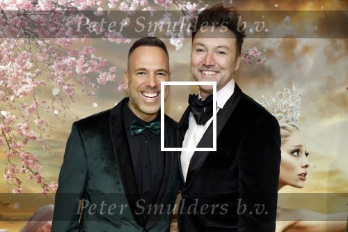 Amsterdam 3 december 2024
Premiere Wicked in Tuschinski. barry Paf en Robin Pors