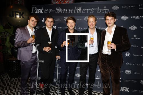 Amsterdam 23 oktober 2024
JFK greatest man award in de Ventuno Skylounge in Amsterdam. Beau v Erven Dorens werd gekozen tot Greatest man . Hij kwam met 3 zoons en Mark v Eeuwen