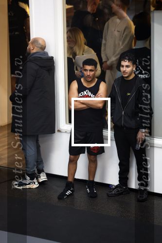 Hoofddorp 25 november 2024
Training Boxing influencers met oa Dave Roelvink Bravo Mark Schaaf  Geraldo Holzken Niek Holzken Roy  Meyer Goudtje Oussama Ahammoud Boer Ayoub en Sem v Dijk . Monica Geuze en Kaj Gorgels presenteren het .