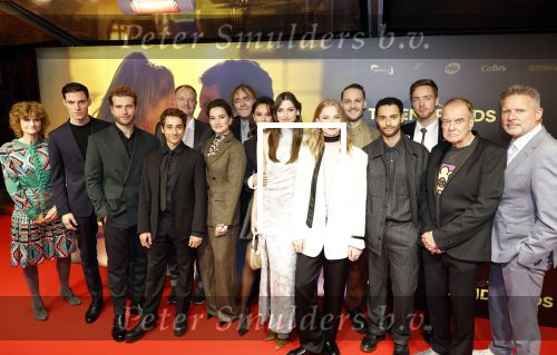 Amsterdam 4 november 2024
Premiere tegendraads in Tuschinski . cast met oa Barbara Sloesen Holly Brood Emma Josten en Mehdi Meskar