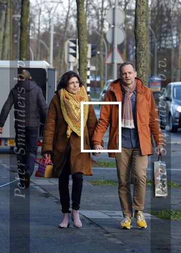 Lelystad 28 november 2024
Rechtszaak in de rechtbank van Lelystad tussen Cato Margo Peekel en Jojanneke Peekel. Beide dames kwamen met hun man . Hun vader is/was Han Peekel