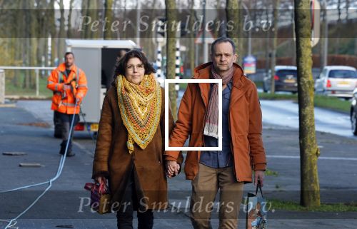 Lelystad 28 november 2024
Rechtszaak in de rechtbank van Lelystad tussen Cato Margo Peekel en Jojanneke Peekel. Beide dames kwamen met hun man . Hun vader is/was Han Peekel