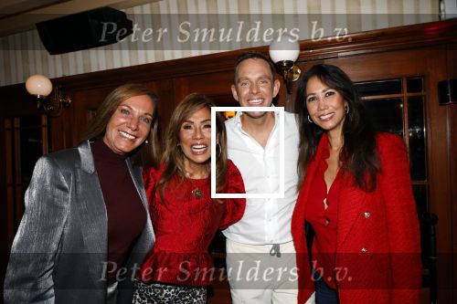 Den Bosch 25 oktober 2024
Cd presentatie Patty Brard en Kees de Bever om bistro Tante Pietje. Cindy Dekker