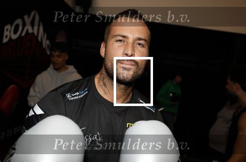 Hoofddorp 25 november 2024
Training Boxing influencers met oa Dave Roelvink Bravo Mark Schaaf  Geraldo Holzken Niek Holzken Roy  Meyer Goudtje Oussama Ahammoud Boer Ayoub en Sem v Dijk . Monica Geuze en Kaj Gorgels presenteren het .