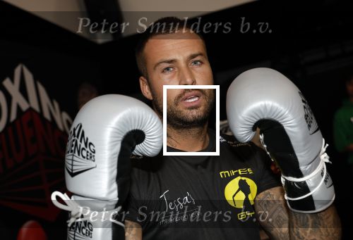 Hoofddorp 25 november 2024
Training Boxing influencers met oa Dave Roelvink Bravo Mark Schaaf  Geraldo Holzken Niek Holzken Roy  Meyer Goudtje Oussama Ahammoud Boer Ayoub en Sem v Dijk . Monica Geuze en Kaj Gorgels presenteren het .