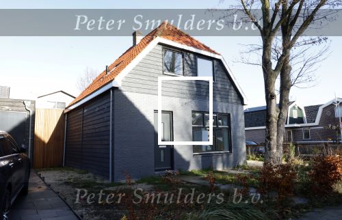 Landsmeer 28 november 2024
Dave Roelvink bezichtigt huis / villa in Landsmeer.