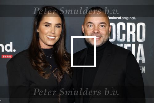 Amsterdam 5 november 2024
Premiere Videoland van  Mocro mafia in Tuschinski. Demy de Zeeuw met zijn vrouw Danielle