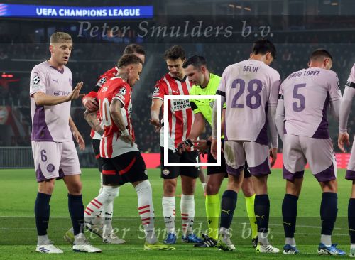 Eindhoven, 5 November 2024
Europacup 1 PSV-Girona, eindstand 4-0
Donny v d Beek