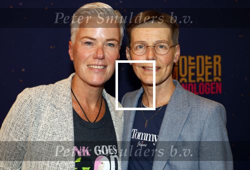 Amstelveen 23 oktober 2024
Premiere moeder monologen in schouwburg Amstelveen. Ellie Lust met partner