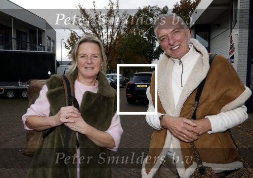 Oss 14 november 2024
Repetieties de Bevers met oa aanwezig John de Bever Kees de Bever Patty Brard Helene Hendriks Anita Meier Jeffrey Schenk en Jeffrey Parmentier . Erica Meiland en Martien Meiland