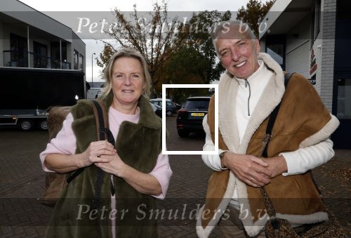 Oss 14 november 2024
Repetieties de Bevers met oa aanwezig John de Bever Kees de Bever Patty Brard Helene Hendriks Anita Meier Jeffrey Schenk en Jeffrey Parmentier . Erica Meiland en Martien Meiland