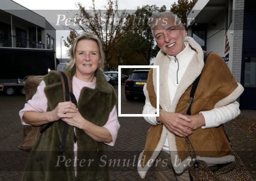 Oss 14 november 2024
Repetieties de Bevers met oa aanwezig John de Bever Kees de Bever Patty Brard Helene Hendriks Anita Meier Jeffrey Schenk en Jeffrey Parmentier . Erica Meiland en Martien Meiland