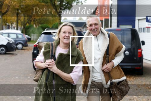 Oss 14 november 2024
Repetieties de Bevers met oa aanwezig John de Bever Kees de Bever Patty Brard Helene Hendriks Anita Meier Jeffrey Schenk en Jeffrey Parmentier . Erica Meiland en Martien Meiland