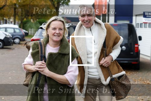 Oss 14 november 2024
Repetieties de Bevers met oa aanwezig John de Bever Kees de Bever Patty Brard Helene Hendriks Anita Meier Jeffrey Schenk en Jeffrey Parmentier . Erica Meiland en Martien Meiland