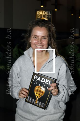 Laren 13 november 2024
Boekpresentatie over Padel met oa Matthias Scholten Johnny de Mol Fatima Moreiro de Melo en Martijn Lusink /
